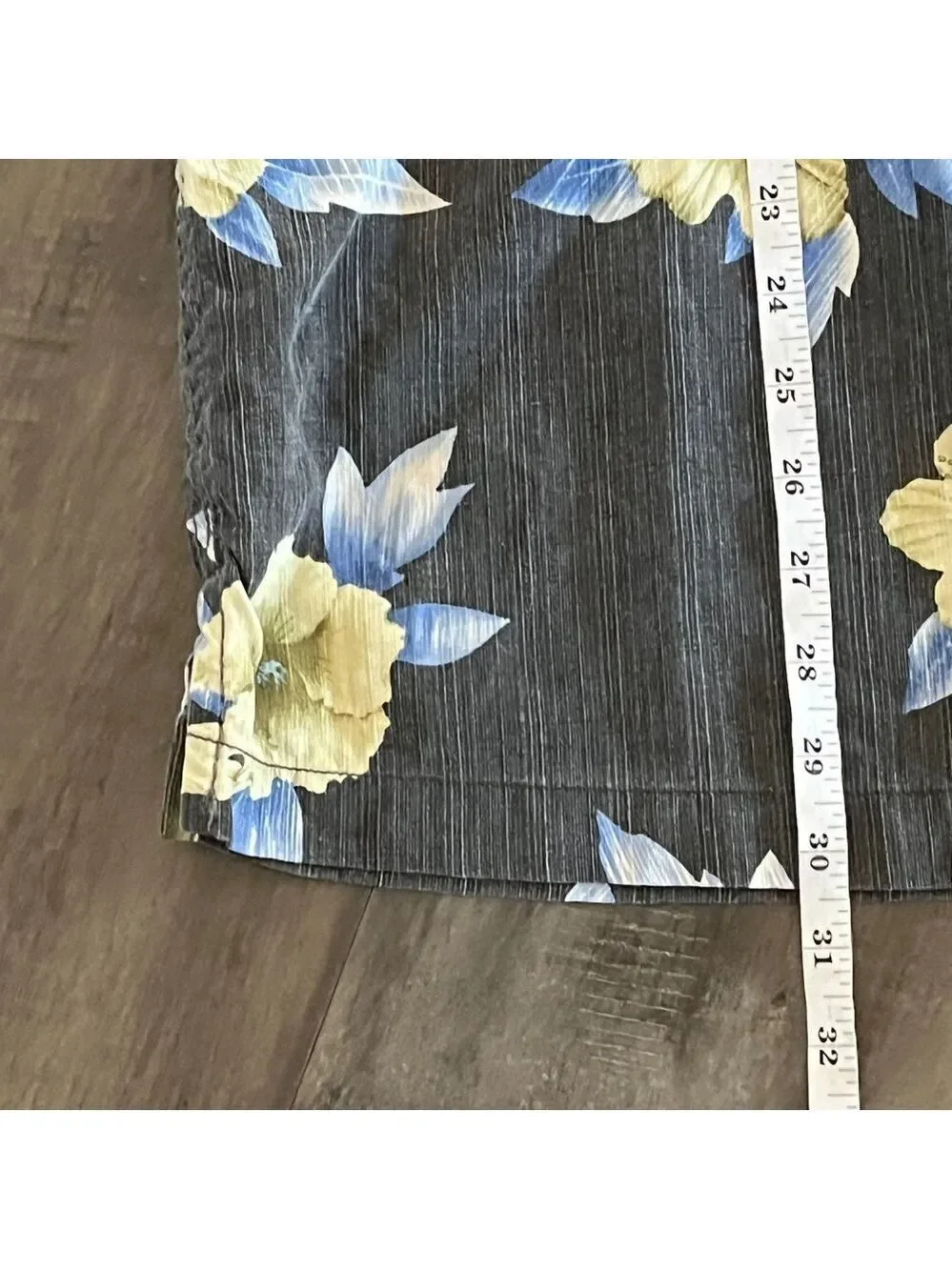 Tommy Bahama Silk Floral Shirt - Size Large